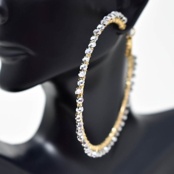 Thin Wired Hematite Gray Crystal Beads Earrings - Picture 8 of 12